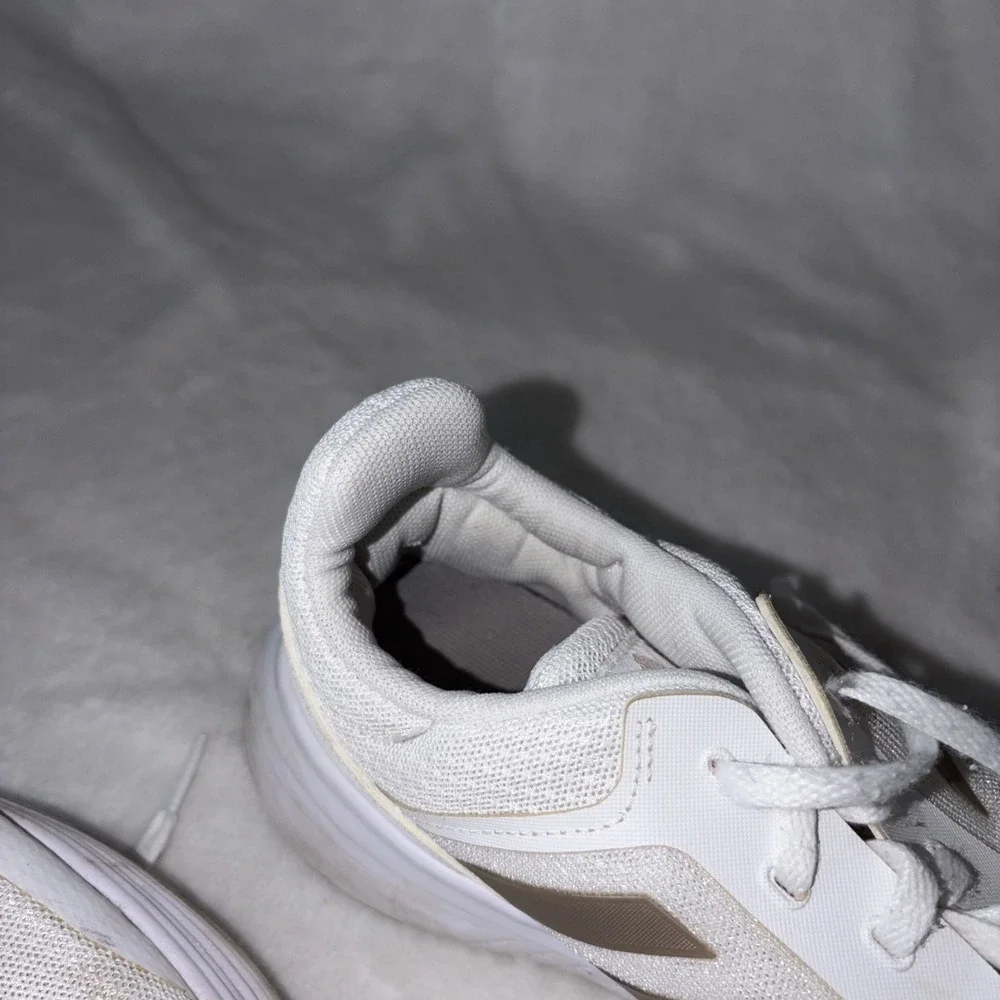 Adidas Galaxy‎ 5 White Champagne Metallic Women's Running Shoes Size 8 Cloudfoam
